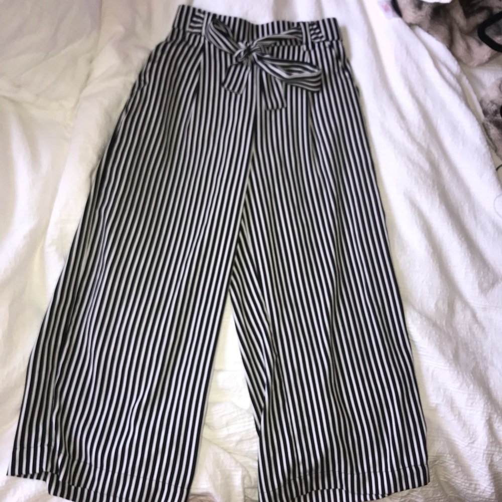Pants - Picture 2 of 4
